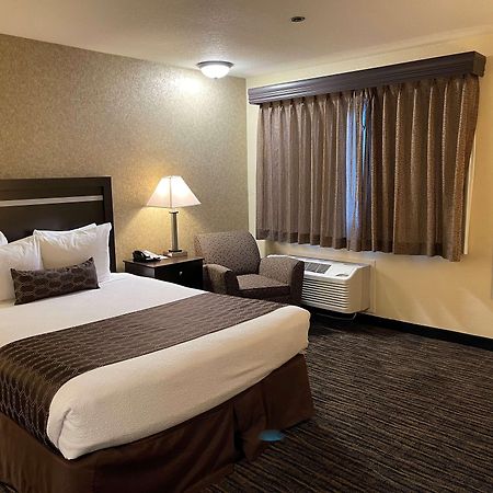 Best Western Plus Pleasanton Inn Esterno foto