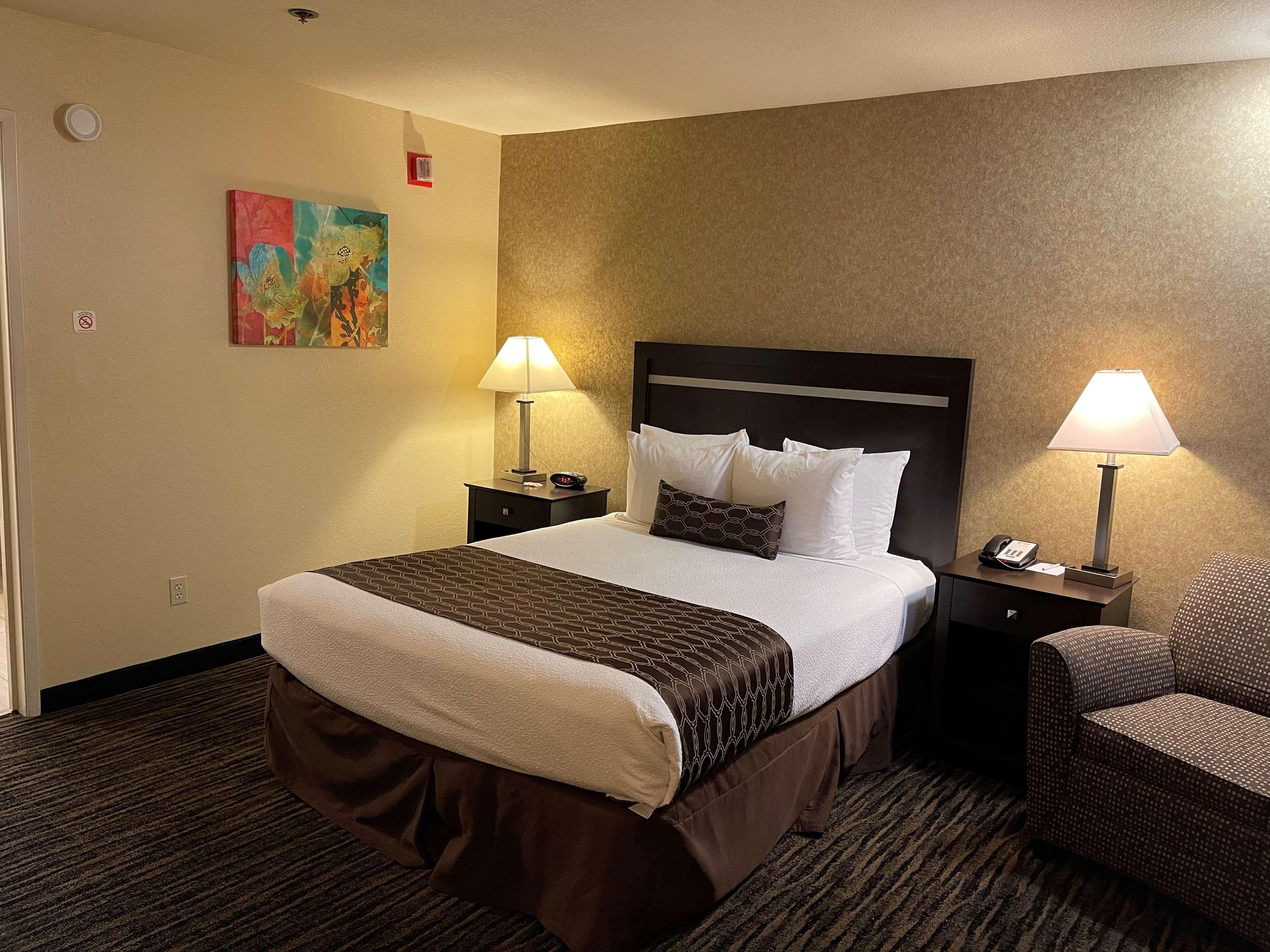 Best Western Plus Pleasanton Inn Esterno foto