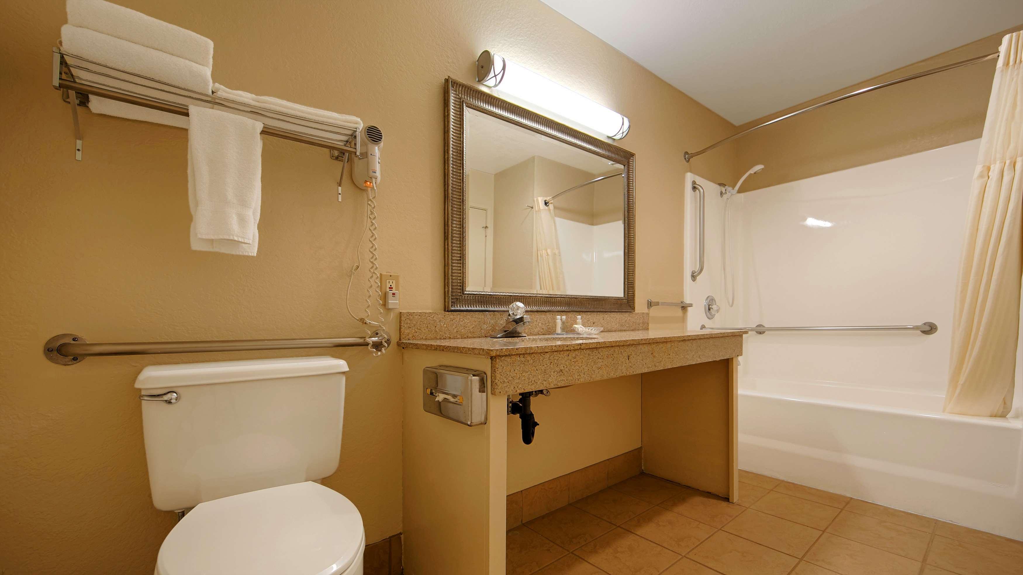 Best Western Plus Pleasanton Inn Esterno foto