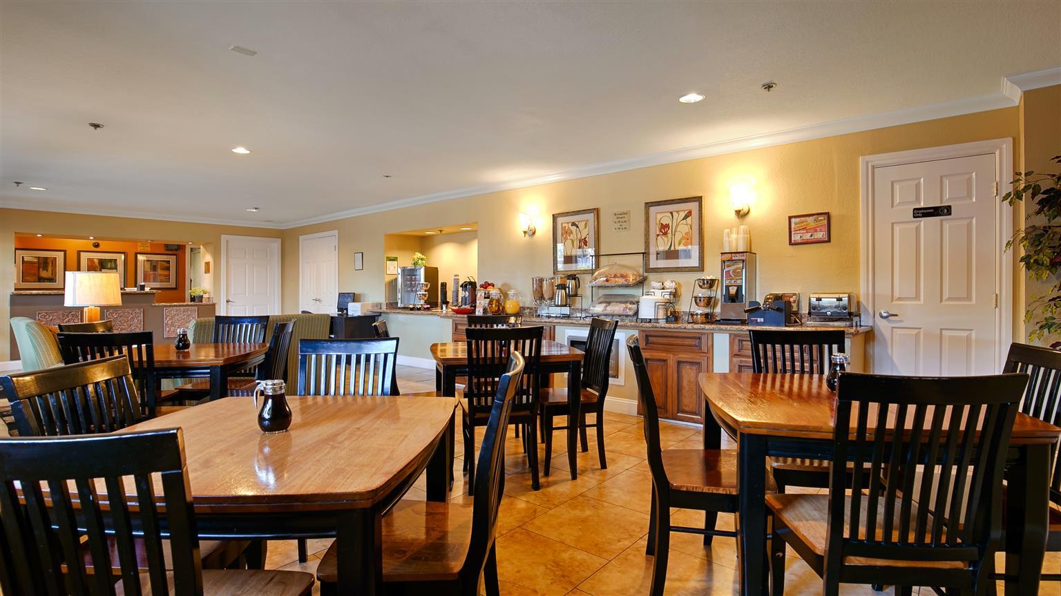 Best Western Plus Pleasanton Inn Esterno foto